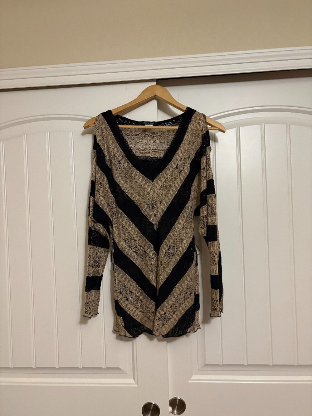Boston Proper Cold Shoulder Blouse Medium Gold and Black Lace Long Sleeve Sheer